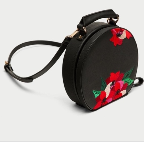 Zara Handbags - Zara embroidered bag